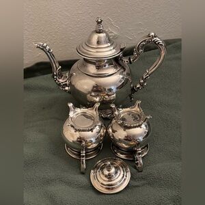 Vintage Oneida Coffee set of 3 pieces made in USA